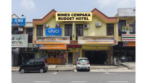 Mines Cempaka Budget Hotel